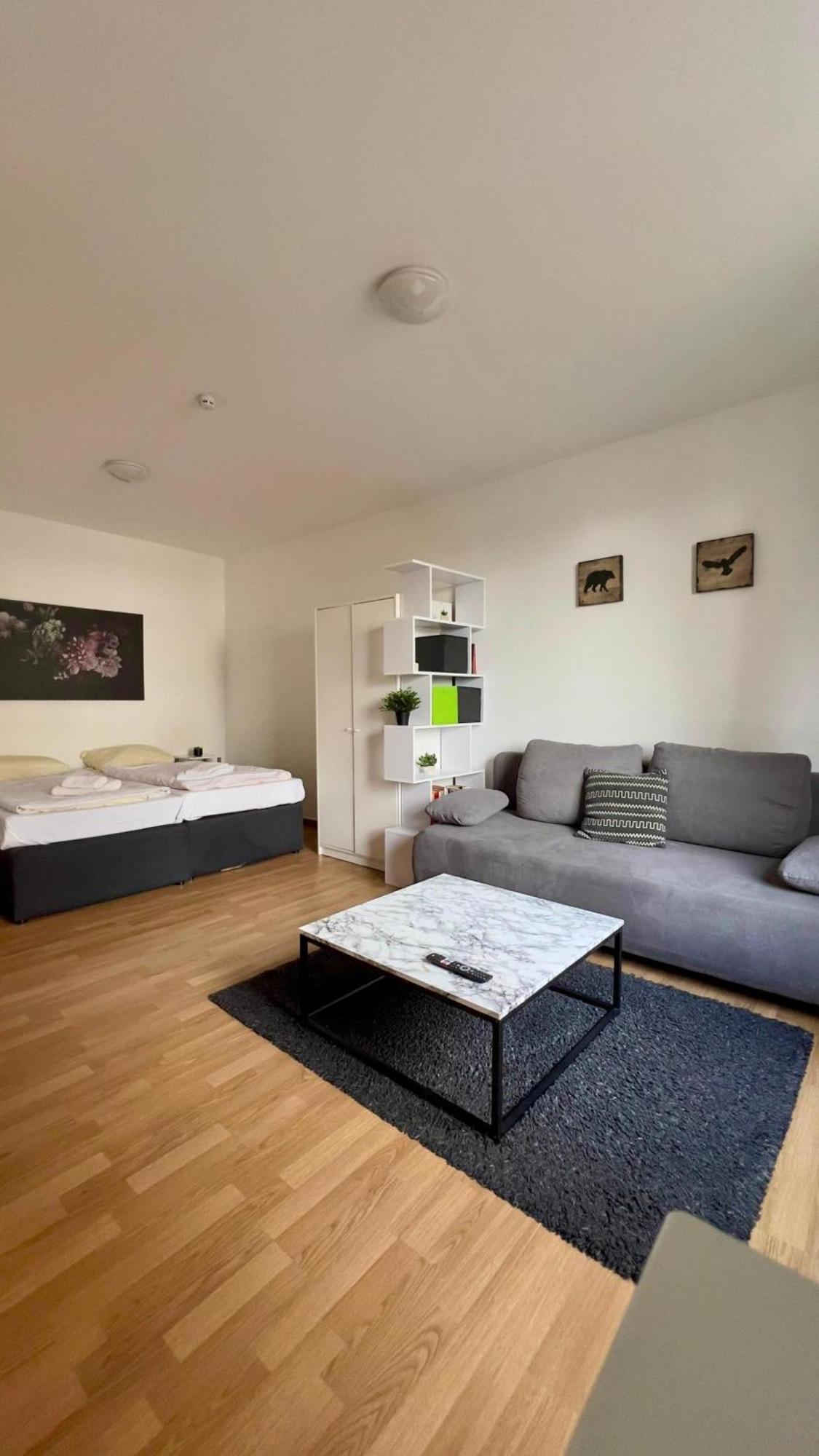 Praktische City Apartments Direkt Am Hauptbahnhof Neumünster Екстериор снимка